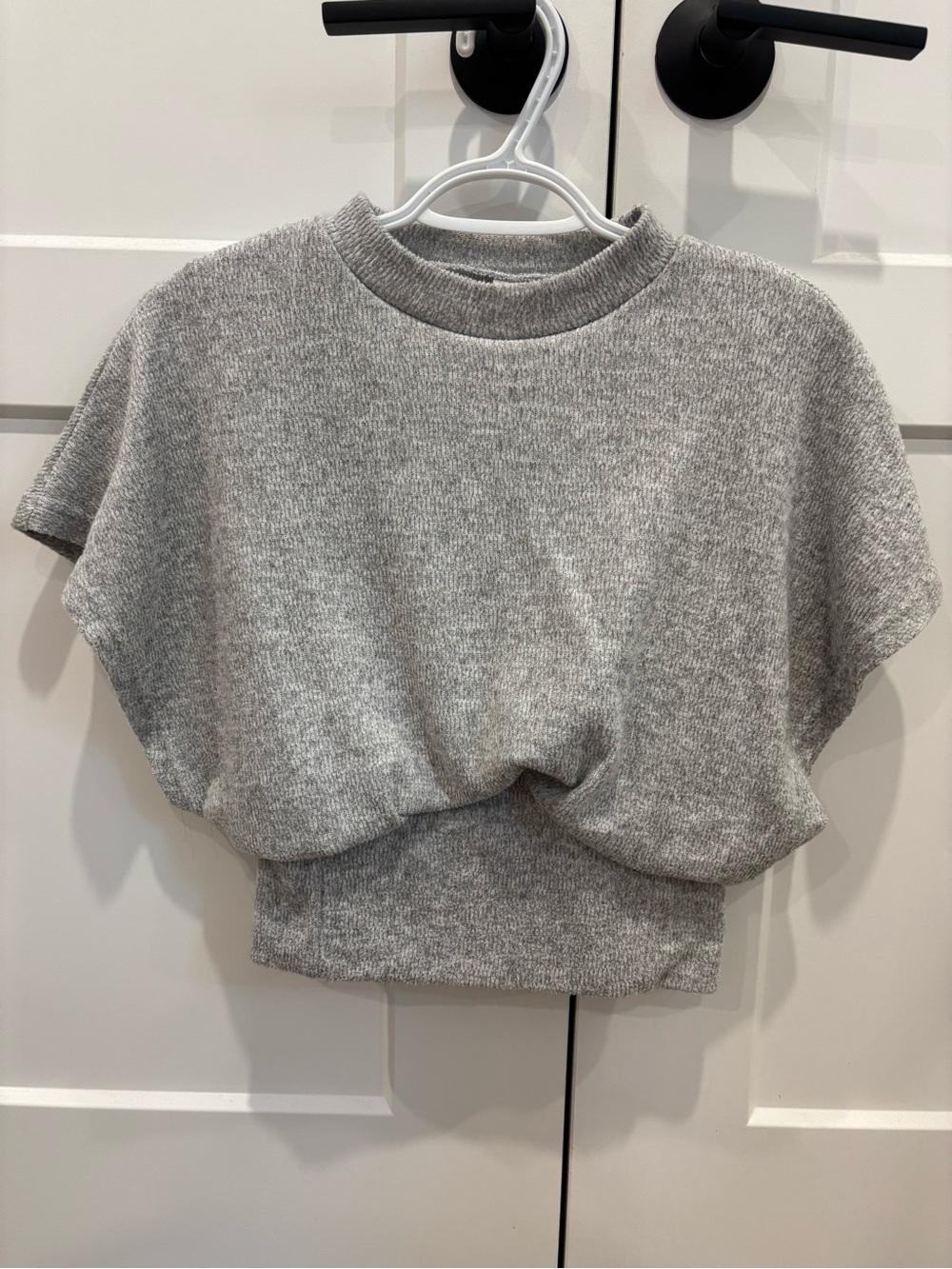 Missguided Grey Ribbed Short Sleeve Knit Sweatshirt